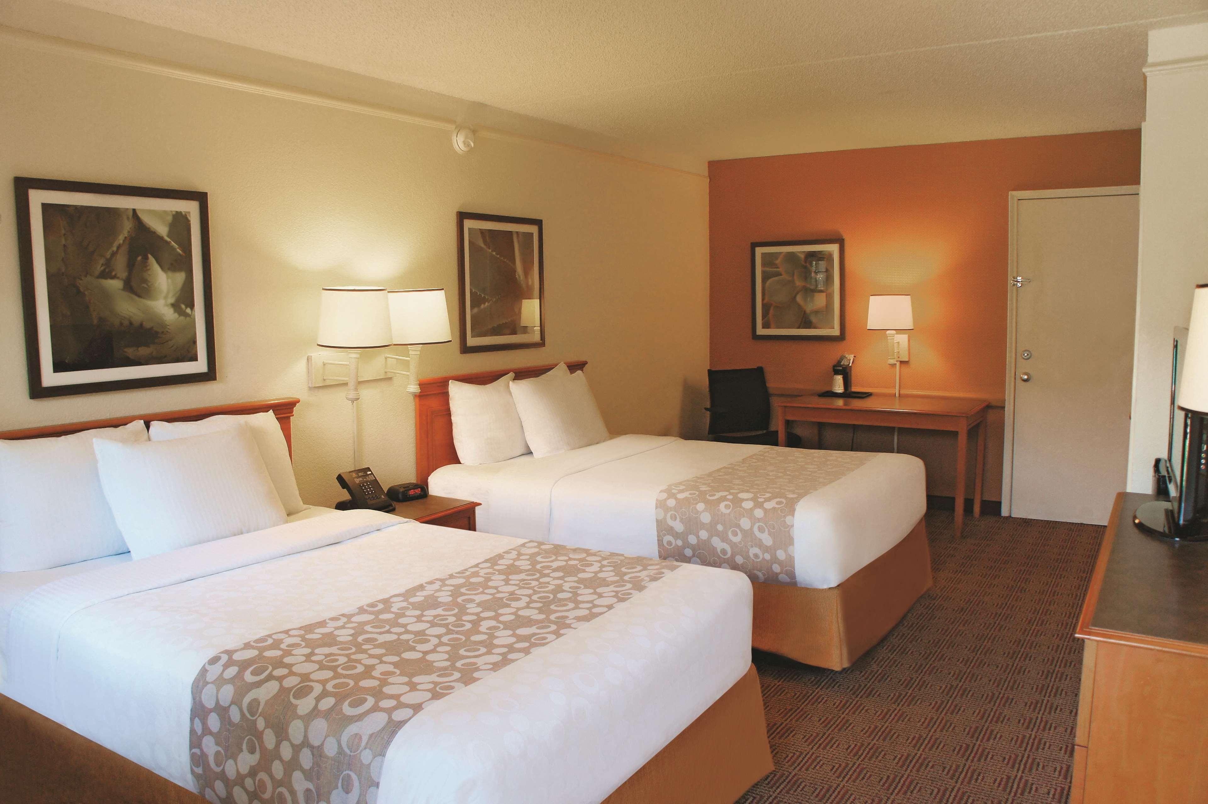 Baymont By Wyndham Houston La Porte Buitenkant foto
